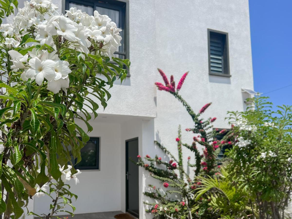 Residence Celestial - Premium 3 Bedrooms Villa With Volcanic Stone Pool Grand Baie Extérieur photo