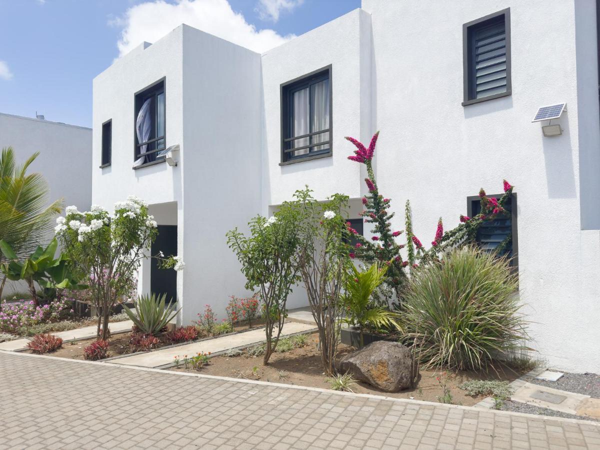 Residence Celestial - Premium 3 Bedrooms Villa With Volcanic Stone Pool Grand Baie Extérieur photo
